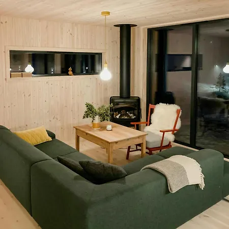 Modern Family By Soleisloyfa In Sirdal * Tjorhom